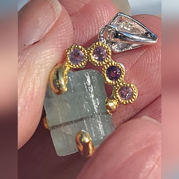 HUGE natural 15.1k Aquamarine pillar Amethyst & sterling pendant - Picture 4 of 7